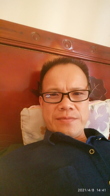 鹏鹏的第一张照片--来宾闪婚服务中心